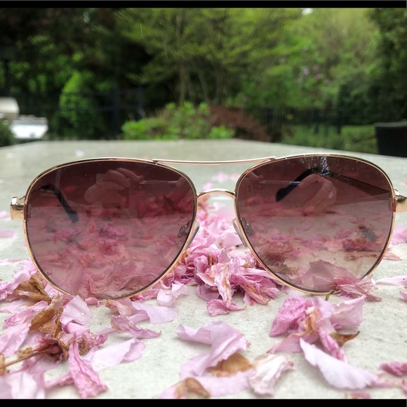 😎JESSICA SIMPSON HOT SUNGLASSES😎 - Picture 2 of 7